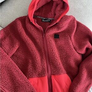 Men’s XL Under Armour Red Zip Up Fleece Jacket Loose Fit